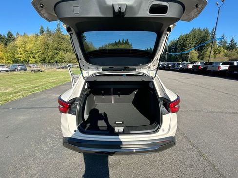 New 2026 Chevrolet Trax ACTIV w/ Driver Confidence Package image 23