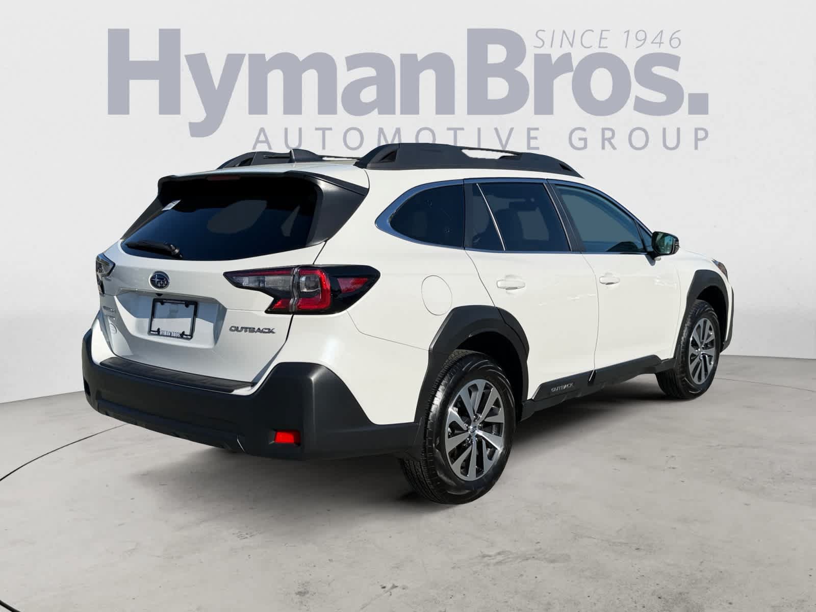 Certified 2025 Subaru Outback Premium AWD/4WD image 3