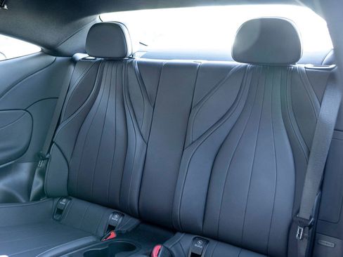 Used 2024 Mercedes-Benz CLE 300 4MATIC Coupe image 17