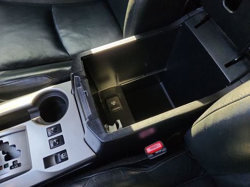 Used 2013 Toyota 4Runner Limited image 47