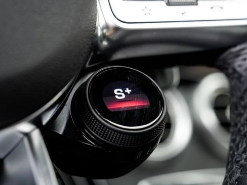 Used 2019 Mercedes-Benz C 63 AMG Sedan image 16