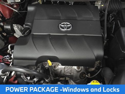 Used 2014 Toyota Sienna LE FWD image 9