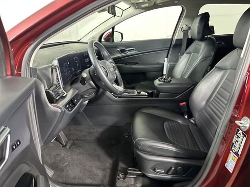 Used 2023 Kia Sportage SX image 11