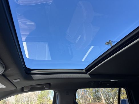 Used 2021 Chevrolet Tahoe High Country image 25