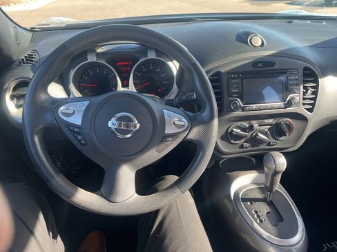 Used 2017 Nissan Juke S image 3
