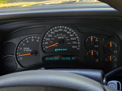 Used 2004 Chevrolet Silverado 1500 W/T w/ Light Duty Power Package AWD/4WD image 29