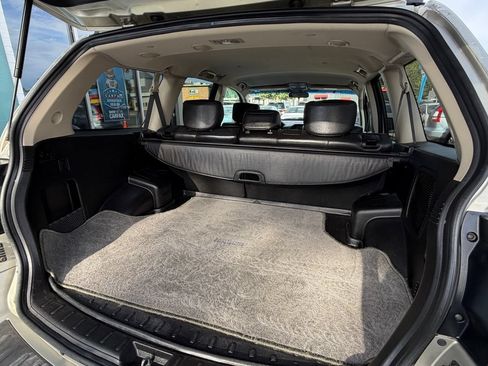 Used 2008 Mitsubishi Endeavor SE AWD/4WD image 10