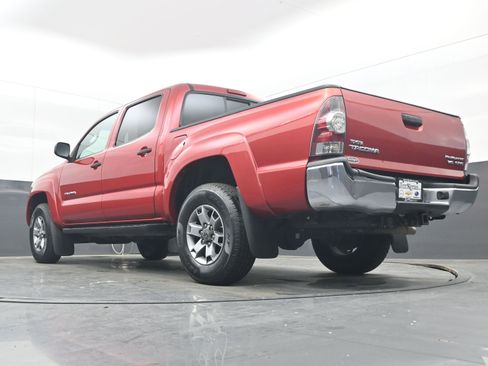 Used 2011 Toyota Tacoma PreRunner w/ SR5 Pkg #2 image 25
