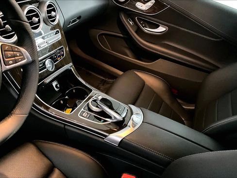 Used 2018 Mercedes-Benz C 300 4MATIC Cabriolet image 16
