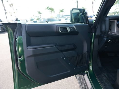 Used 2025 Ford Bronco Outer Banks image 17