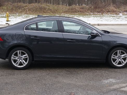 Used 2015 Volvo S60 T5 Premier image 6