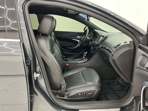 Used 2016 Buick Regal Premium w/ Driver Confidence Package #2 FWD image 15