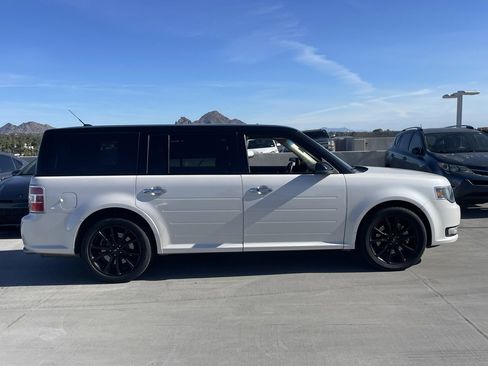 Used 2019 Ford Flex SEL w/ Equipment Group 202A image 3