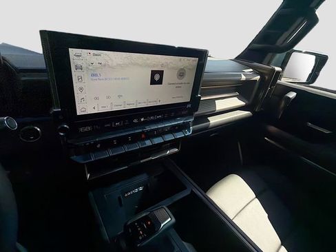 Used 2024 GMC Hummer EV 3X w/ Omega Edition image 27