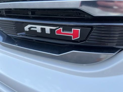 Used 2025 GMC Sierra 1500 AT4 AWD/4WD image 3