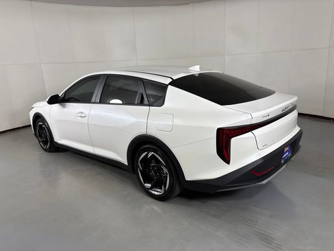 New 2026 Kia K4 GT-Line Turbo FWD image 6