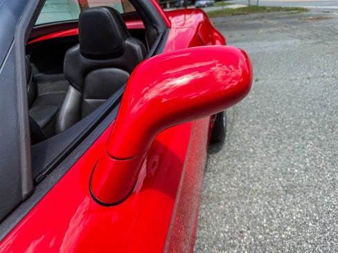 Used 2012 Chevrolet Corvette Grand Sport w/ 2LT Preferred Equipment Group RWD image 19