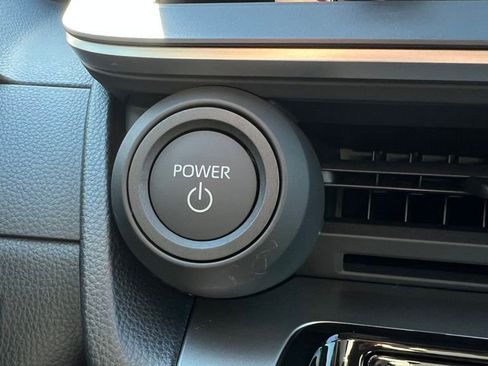 New 2026 Toyota Prius LE image 24