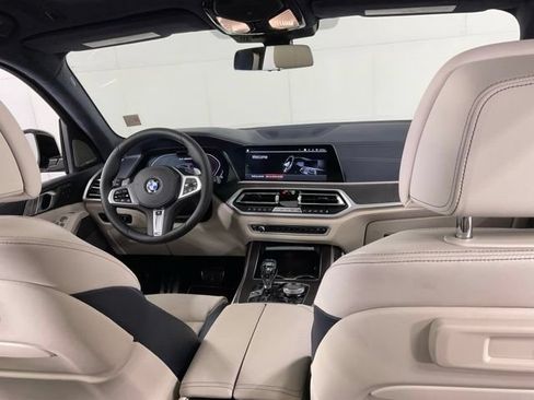 Used 2022 BMW X7 M50i w/ Dynamic Handling Package AWD/4WD image 33