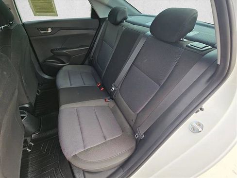 Used 2021 Hyundai Accent SE image 18