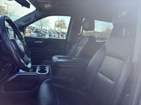 Used 2020 Chevrolet Silverado 1500 RST image 12