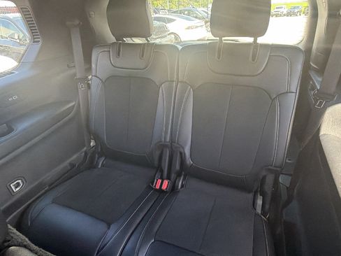 Used 2025 Jeep Grand Cherokee L Altitude AWD/4WD image 27