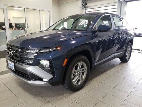 New 2026 Hyundai Tucson SE image 2