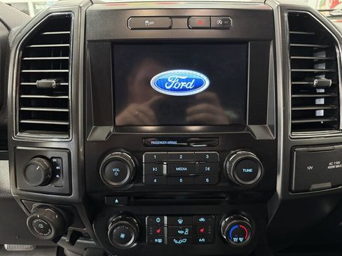 Used 2018 Ford F150 XLT w/ Equipment Group 302A Luxury image 11