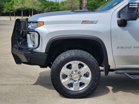 Used 2022 Chevrolet Silverado 2500 LTZ w/ LTZ Premium Package image 8