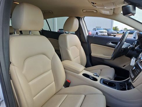Used 2020 Mercedes-Benz GLA 250 image 20