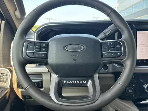 New 2025 Ford F350 Platinum w/ Platinum Plus Package image 30