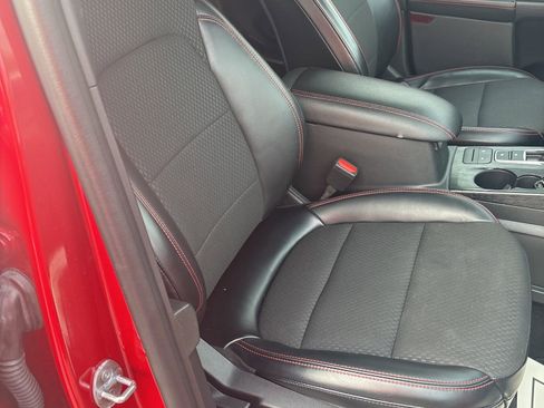 Used 2024 Ford Escape ST-Line image 21