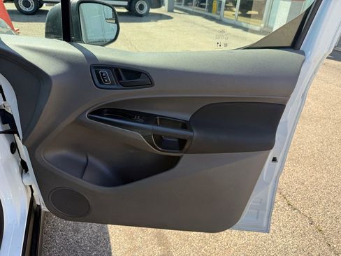 Used 2022 Ford Transit Connect XL FWD image 19