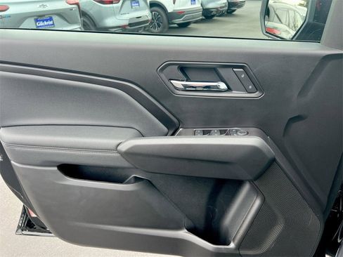 New 2025 GMC Canyon Elevation w/ Convenience Package image 19