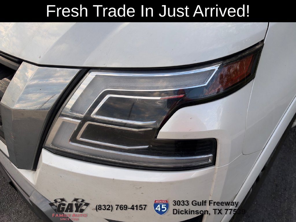 Used 2024 Nissan Armada Platinum w/ Captain's Chairs Package AWD/4WD image 4