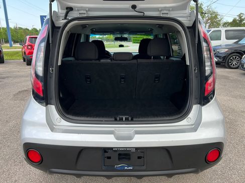 Used 2017 Kia Soul FWD image 23