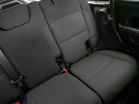 Used 2022 Jeep Wrangler Unlimited Sport AWD/4WD image 14