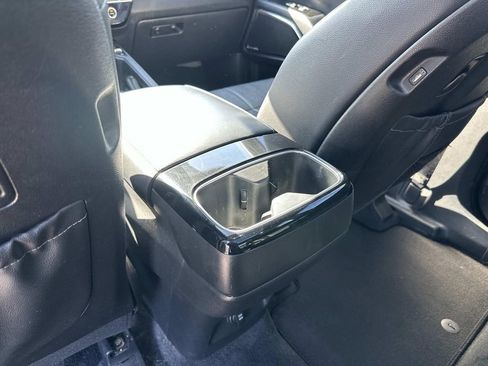 Used 2022 Kia Telluride SX w/ Towing Package AWD/4WD image 34
