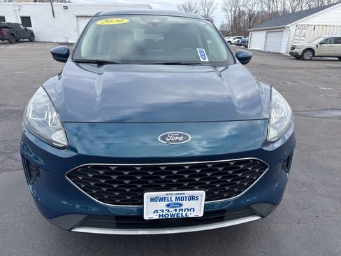 Used 2020 Ford Escape SE image 2