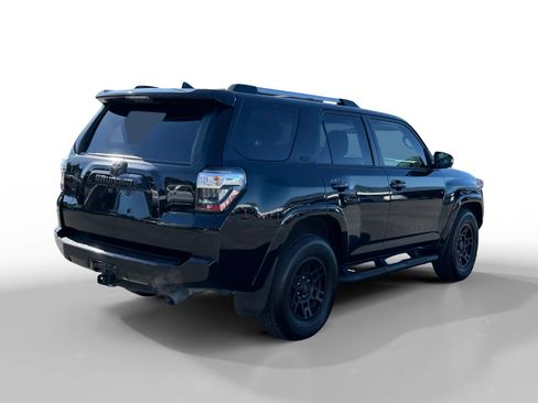 Used 2023 Toyota 4Runner SR5 Premium w/ Moonroof Package RWD image 5