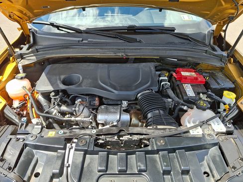 Certified 2024 Dodge Hornet R/T Plus w/ Track Pack AWD/4WD image 28
