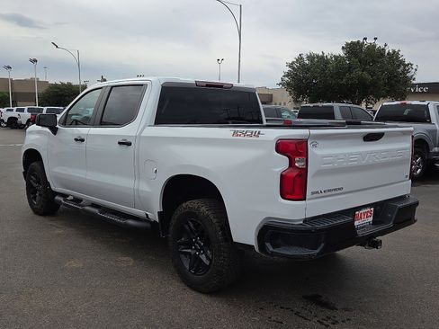 Used 2023 Chevrolet Silverado 1500 LT Trail Boss w/ Protection Package AWD/4WD image 3