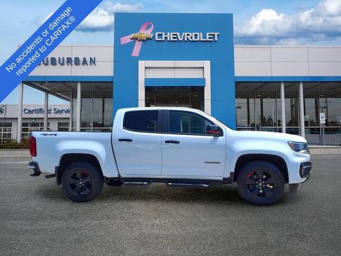 Used 2021 Chevrolet Colorado LT w/ Redline Special Edition AWD/4WD image 4