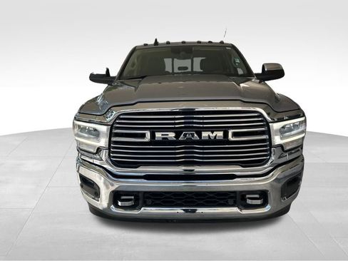 Used 2022 RAM 3500 Laramie image 11