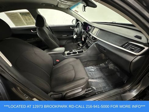 Used 2020 Kia Optima LX FWD image 24