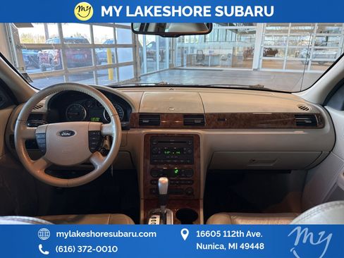 Used 2006 Ford Five Hundred SEL image 12