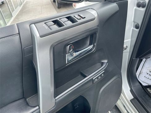 Used 2021 Toyota 4Runner Limited image 24