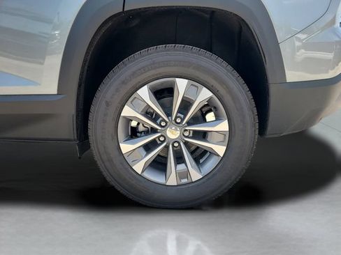 New 2027 Chevrolet Equinox LT FWD image 31