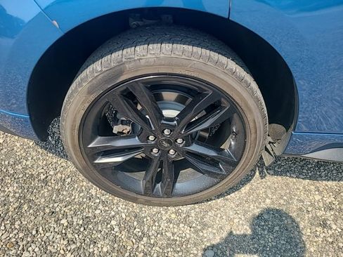 Used 2020 Ford Edge ST w/ Equipment Group 401A AWD/4WD image 7
