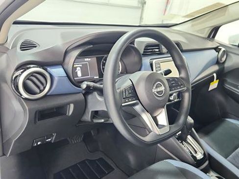 Certified 2025 Nissan Versa SV w/ Trunk Package FWD image 10